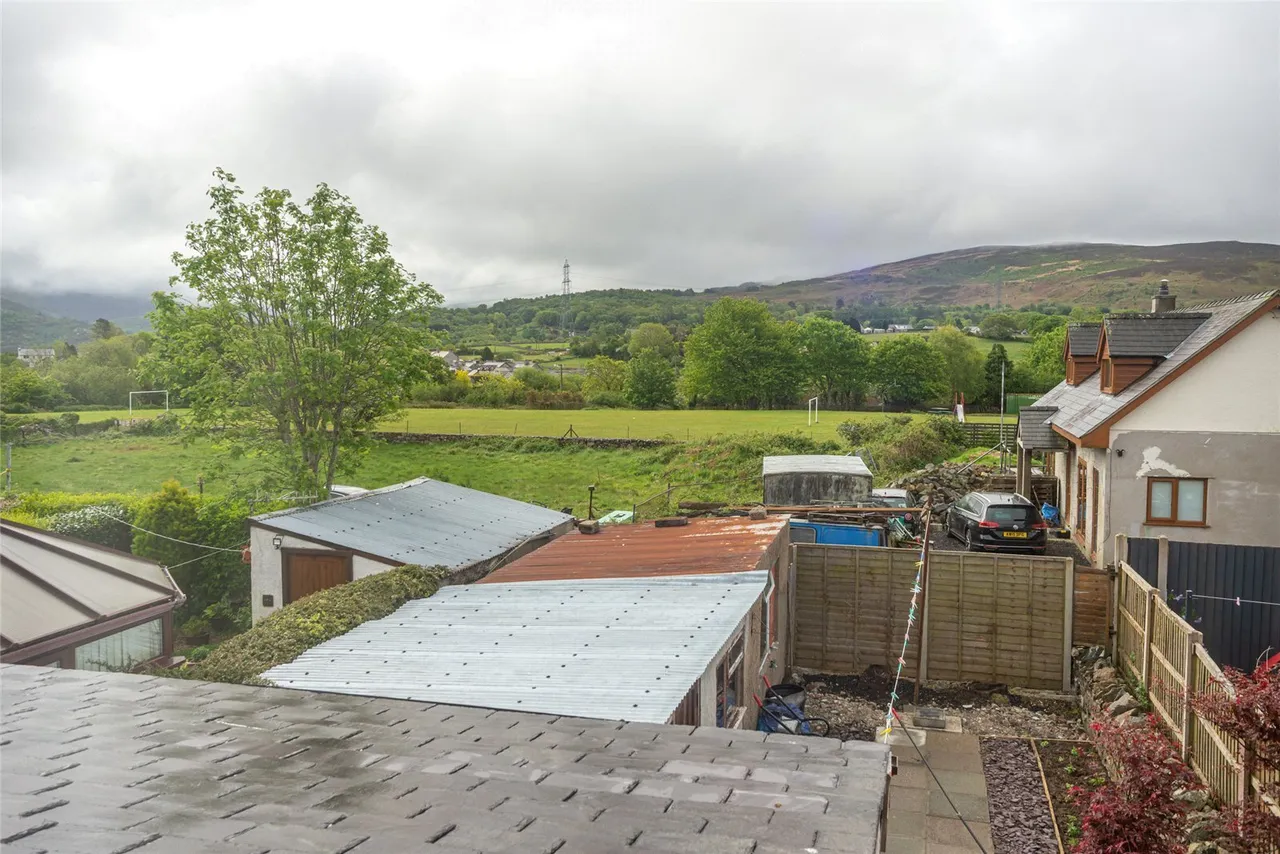 Station Road, Llanrug, photo 12