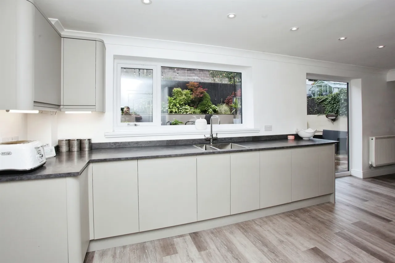 Garth View Caerphilly, CF83, photo 8