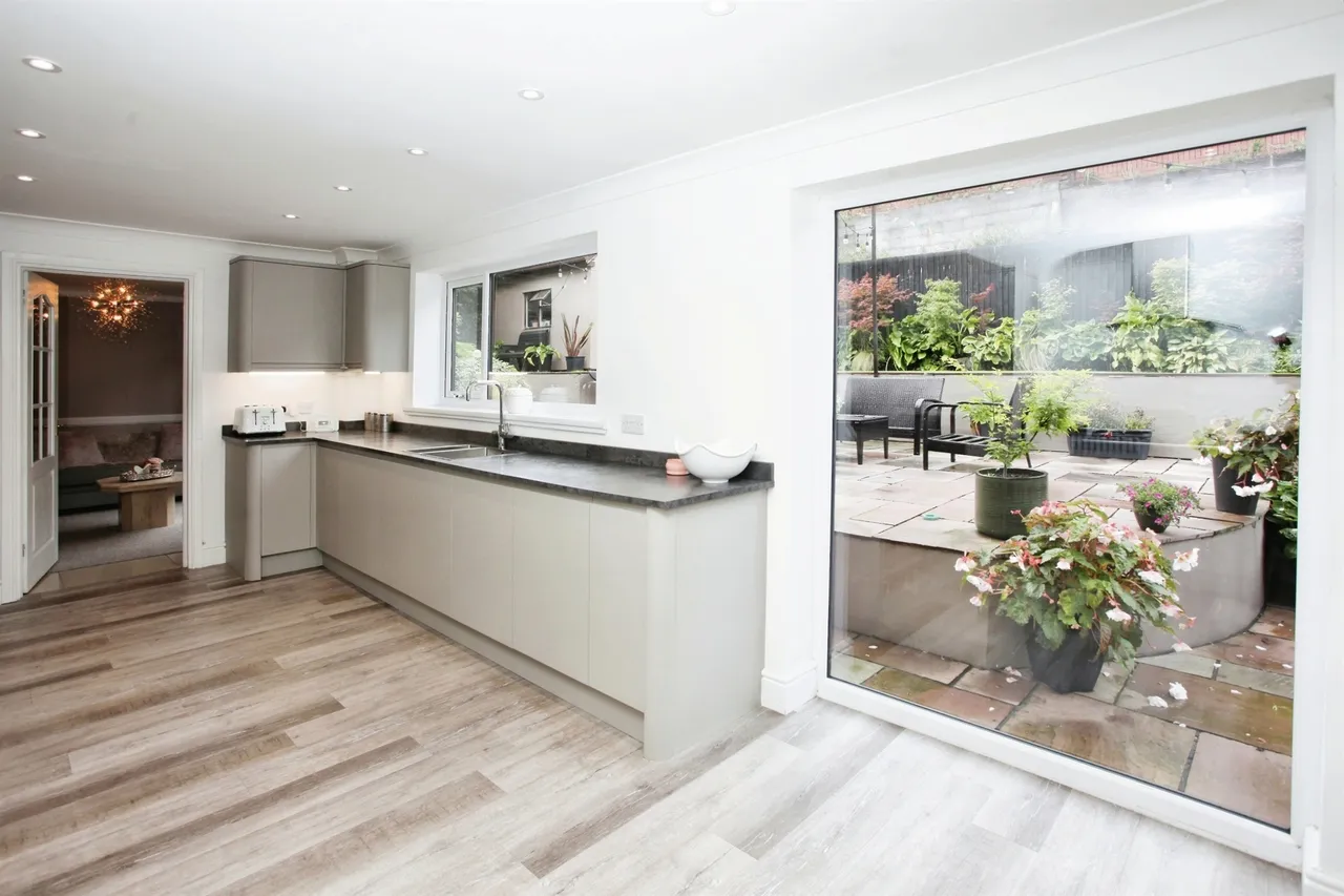 Garth View Caerphilly, CF83, photo 9