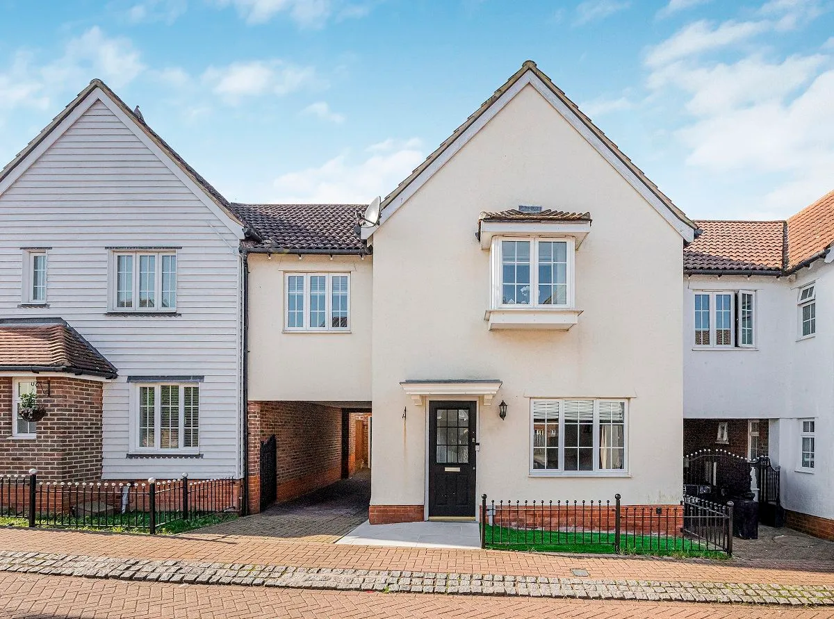4 bed house for sale — Malkin Drive, Harlow, Essex, CM17 9HQ