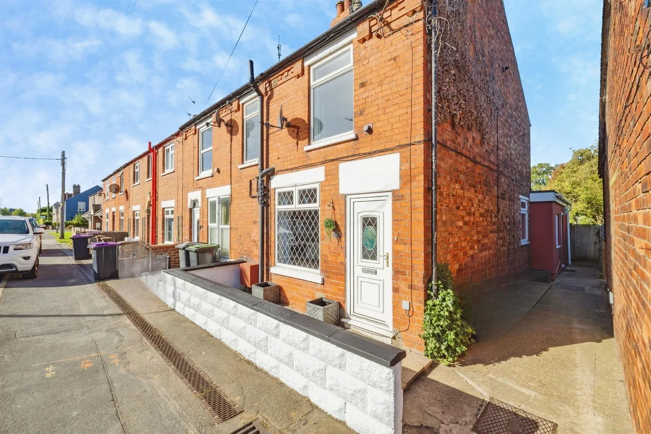 3 bed house for sale, Grantham Road, Bracebridge Heath, LN4