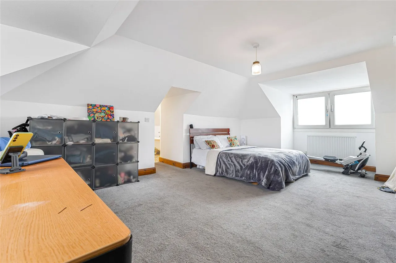 London Road, Strood, ME2, photo 6