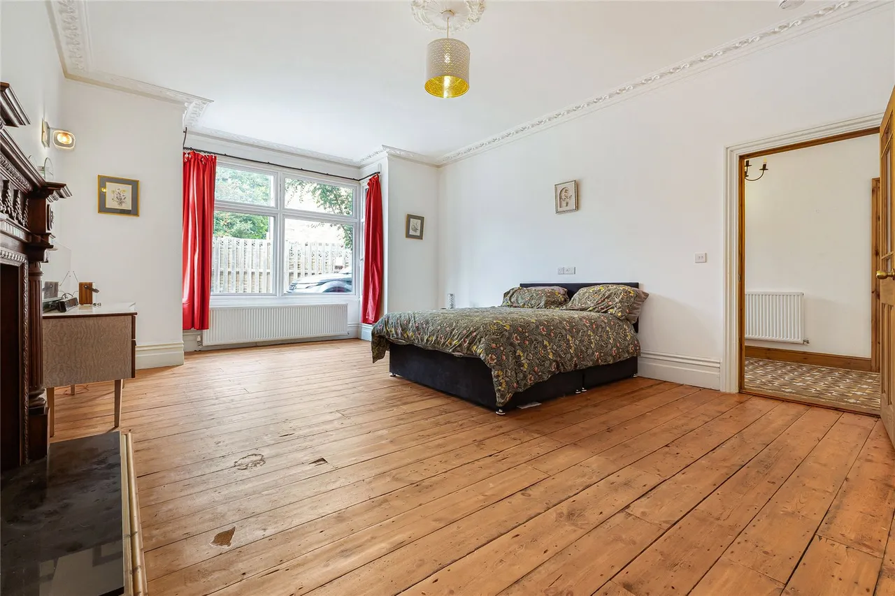 London Road, Strood, ME2, photo 9