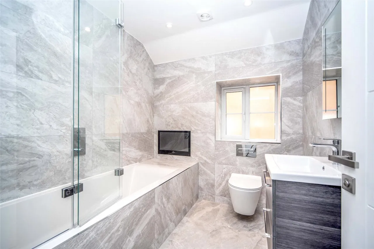 Church Street, Clifton, Shefford, Bedfordshire, SG17, photo 4