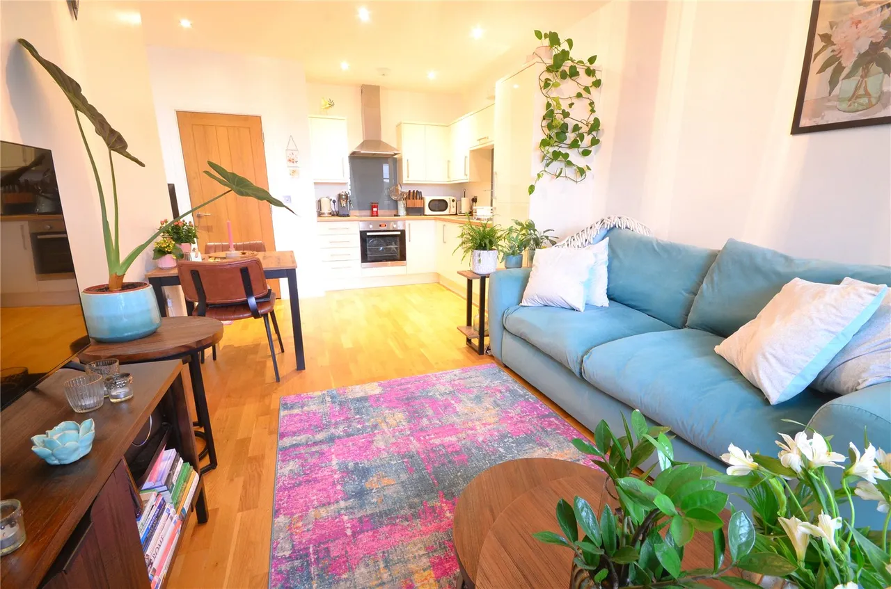 Christoper Road, East Grinstead, RH19, photo 9
