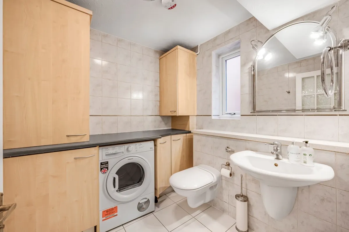 The Avenue, London, N3, photo 12