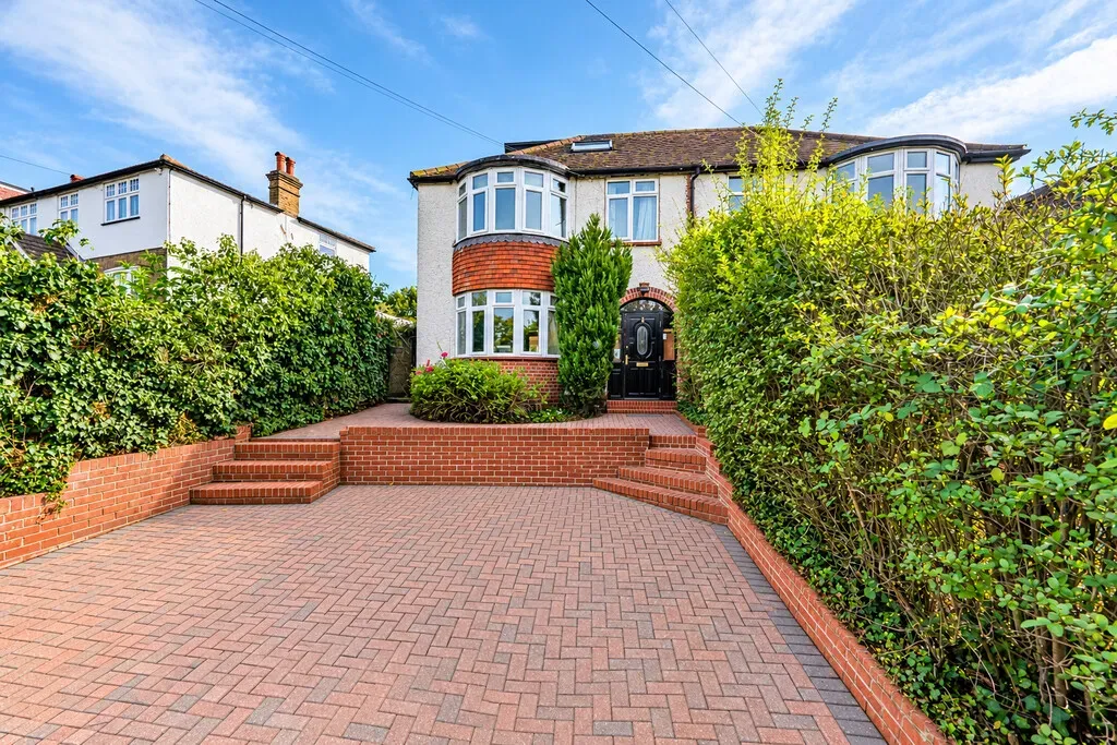 4 bed house for sale, Harefield Road, North Uxbridge, UB8