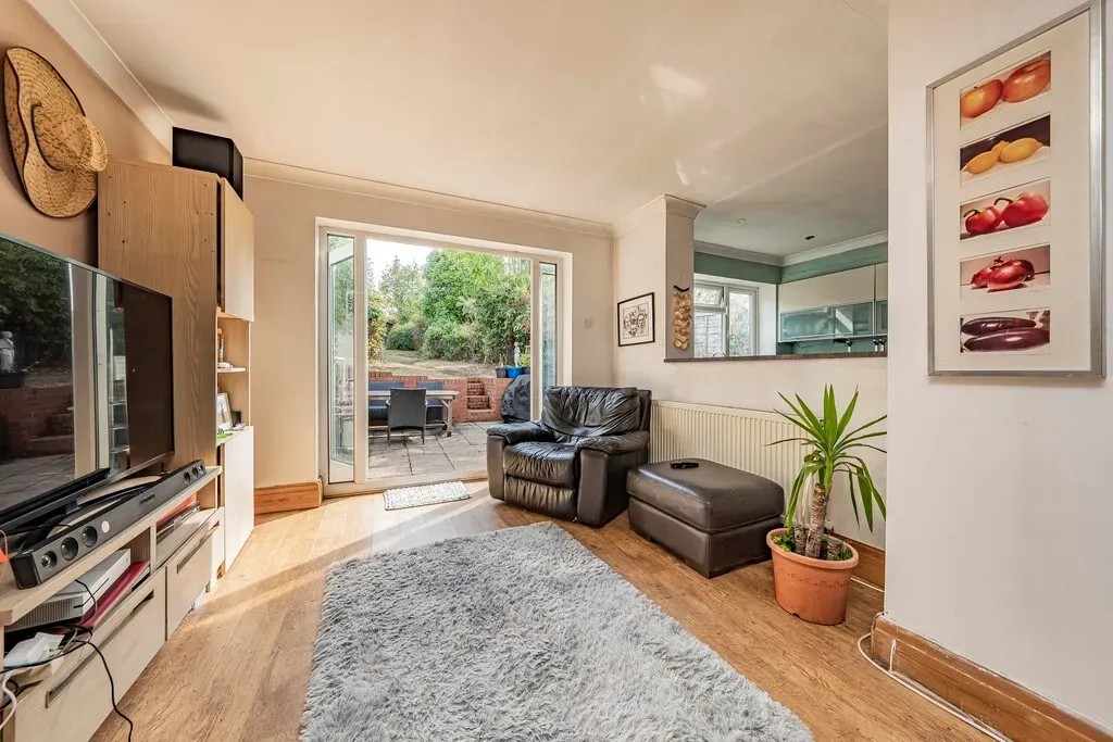 Harefield Road, North Uxbridge, UB8, photo 6