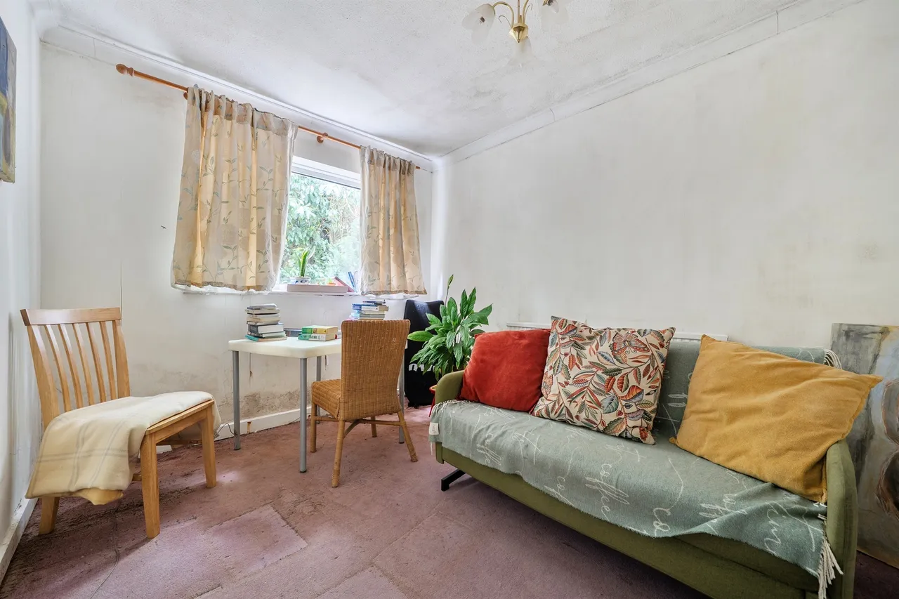 Ray Park Avenue, Maidenhead, photo 5