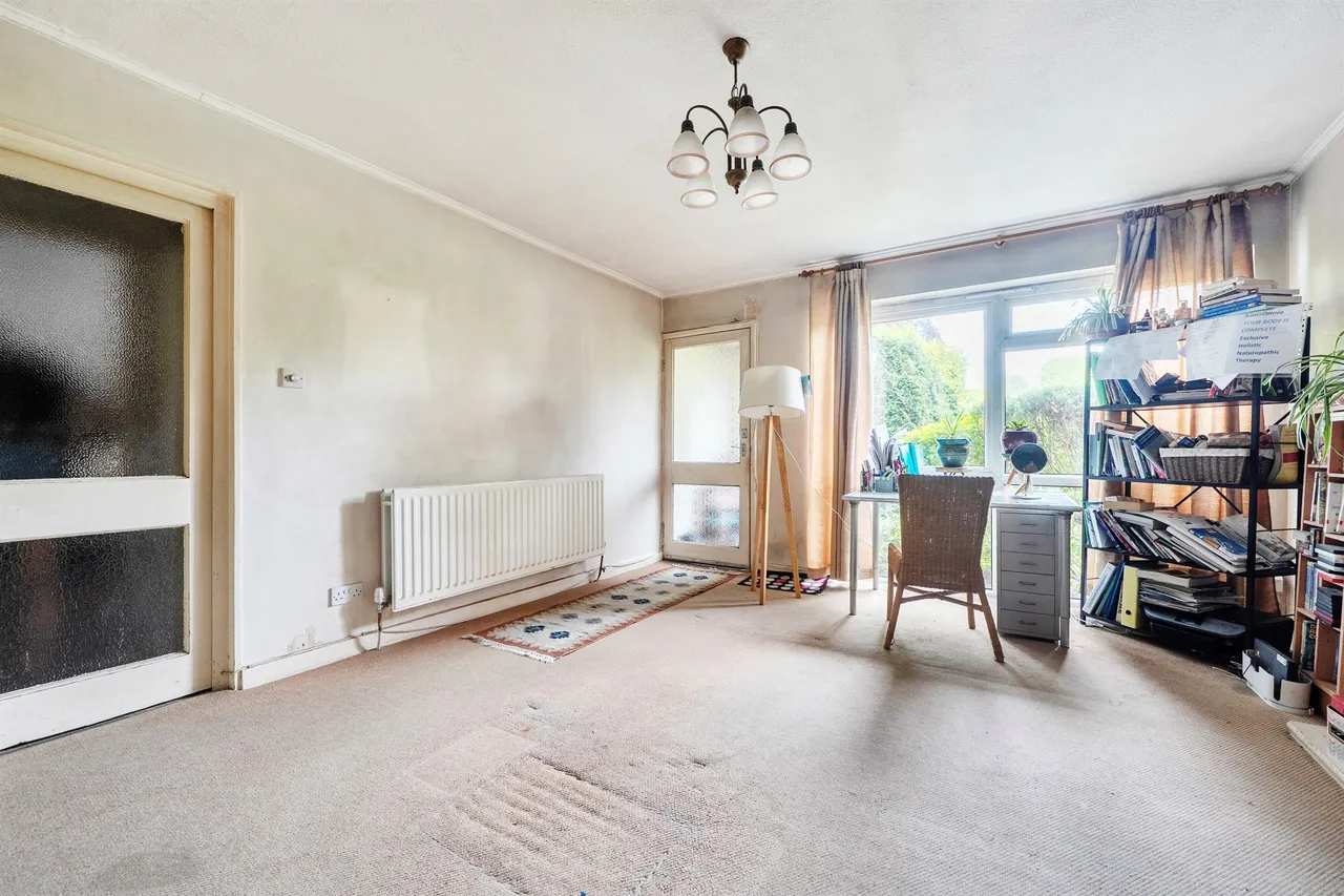 Ray Park Avenue, Maidenhead, photo 3