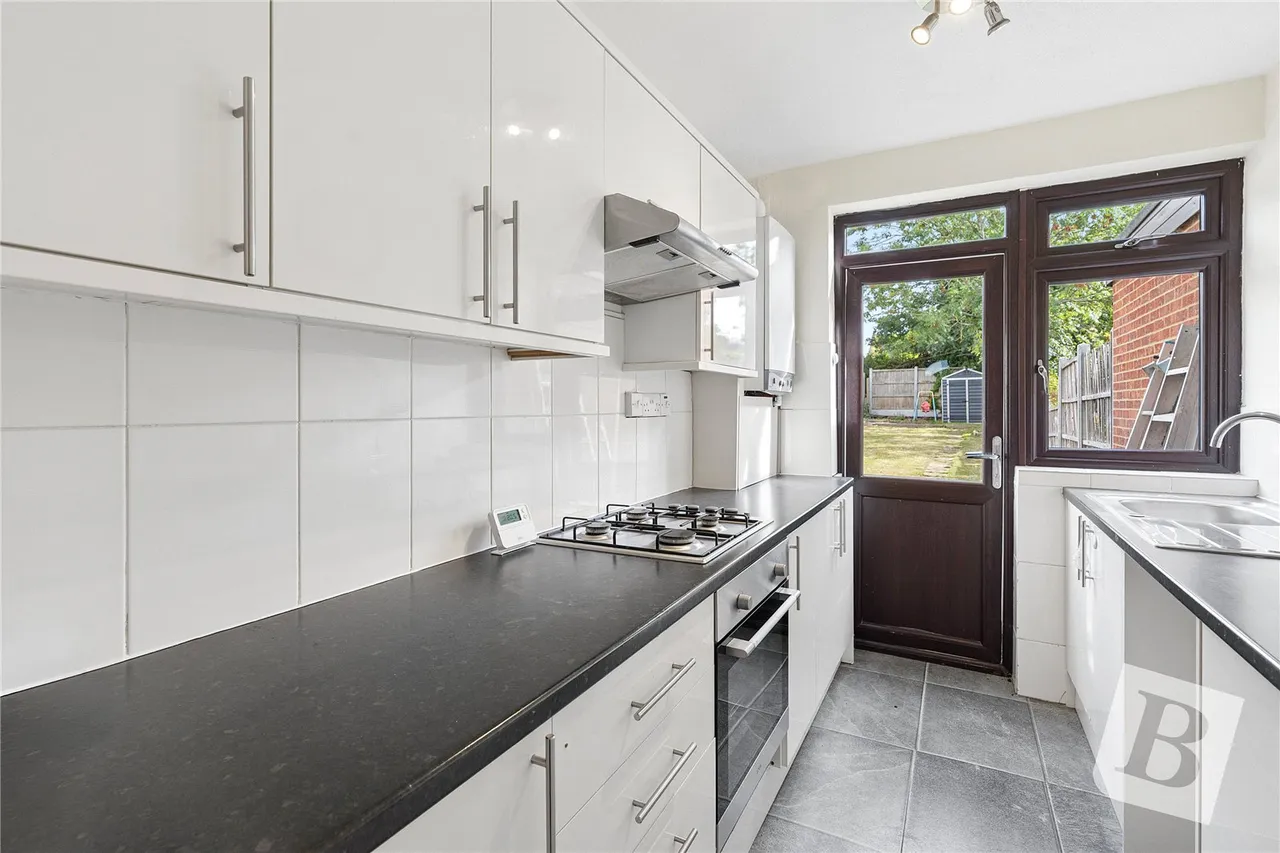 Lynton Avenue, Romford, RM7, photo 3