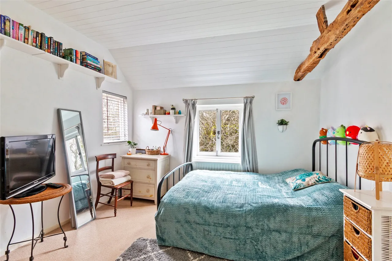 Brook Road, Sandhills, GU8, photo 23