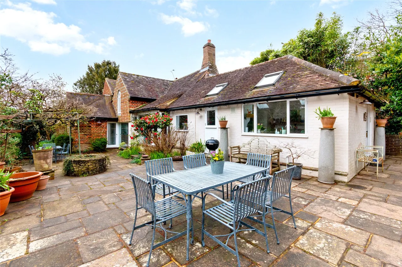 Brook Road, Sandhills, GU8, photo 19
