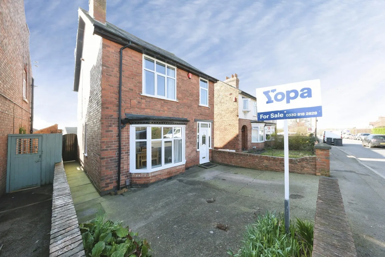 4 bed house for sale, Derby Road, Nottingham, NG16