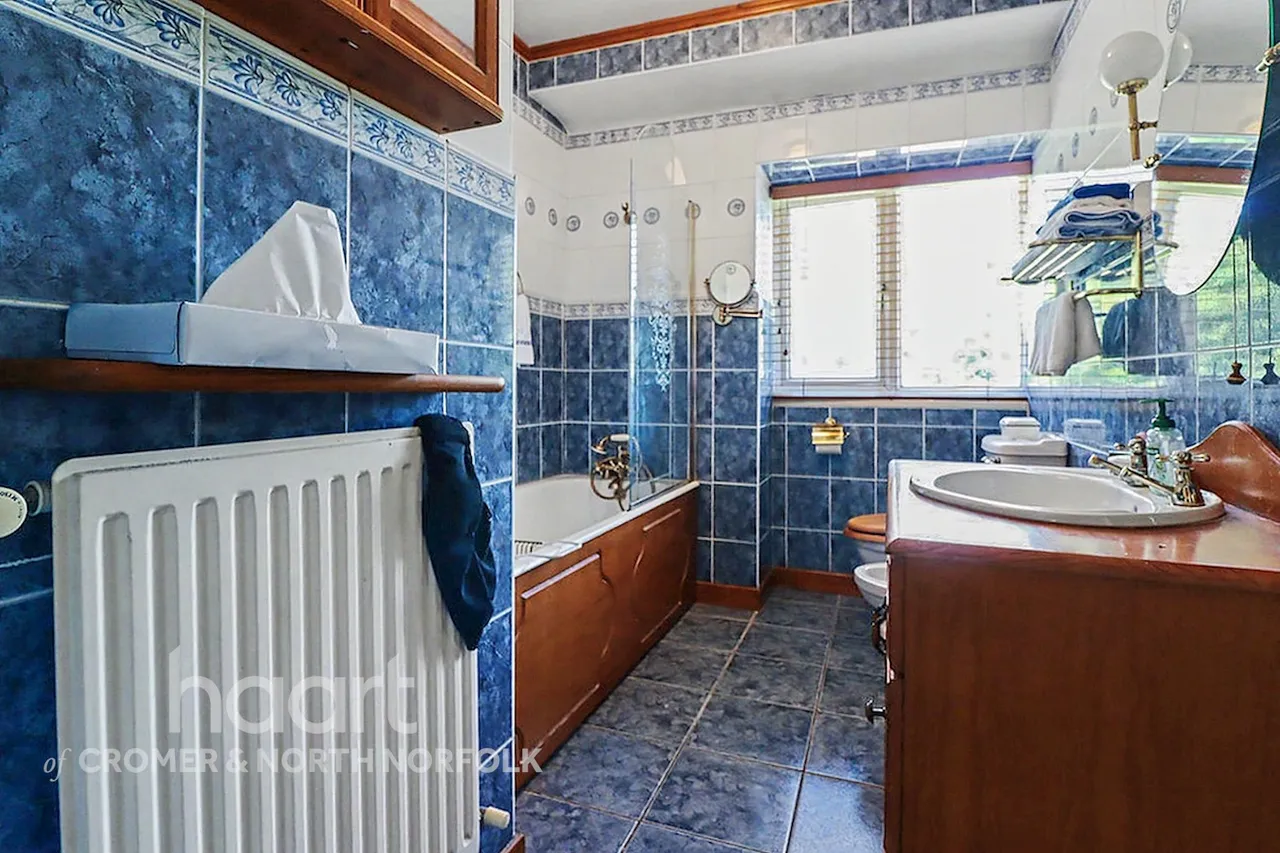 Conway Road, Sheringham, NR26, photo 25