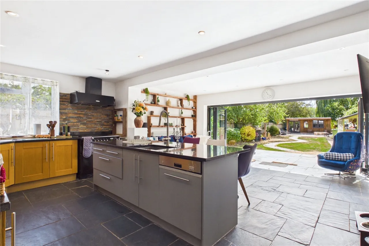 Bath Road, Beenham, RG7, photo 7