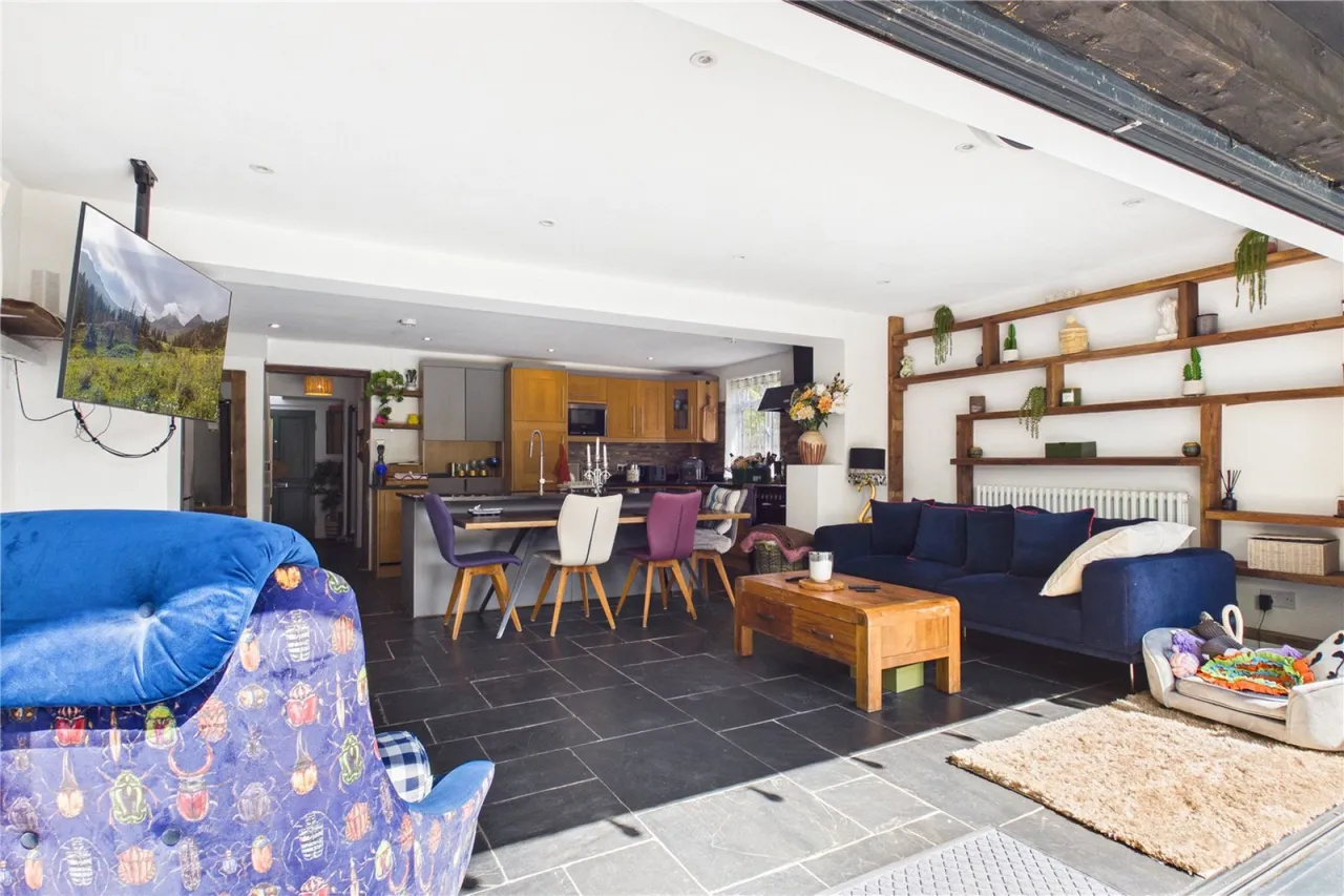 Bath Road, Beenham, RG7, photo 5