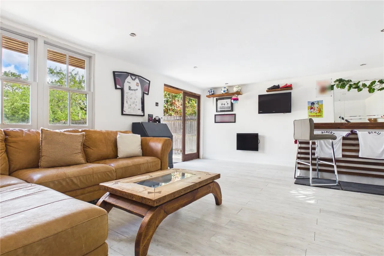 Bath Road, Beenham, RG7, photo 22