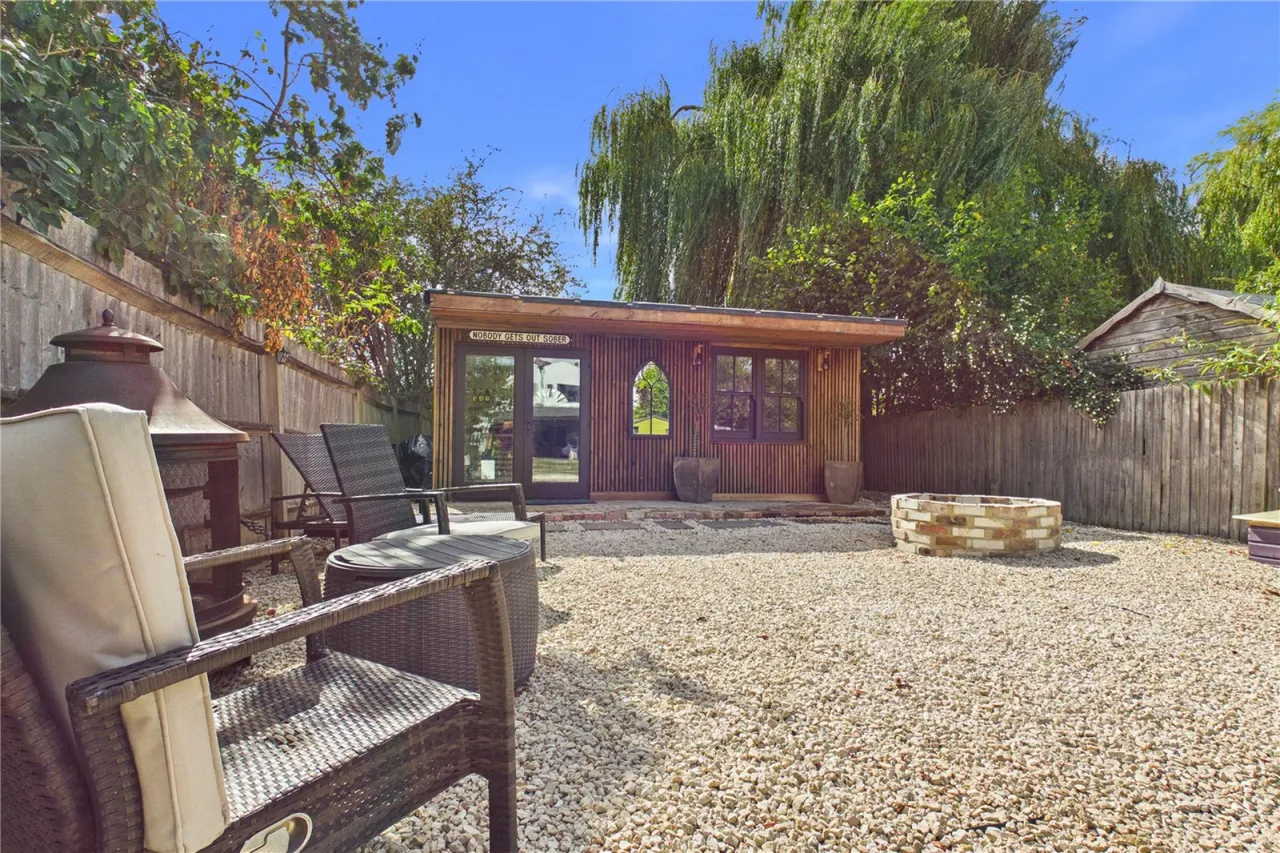 Bath Road, Beenham, RG7, photo 20
