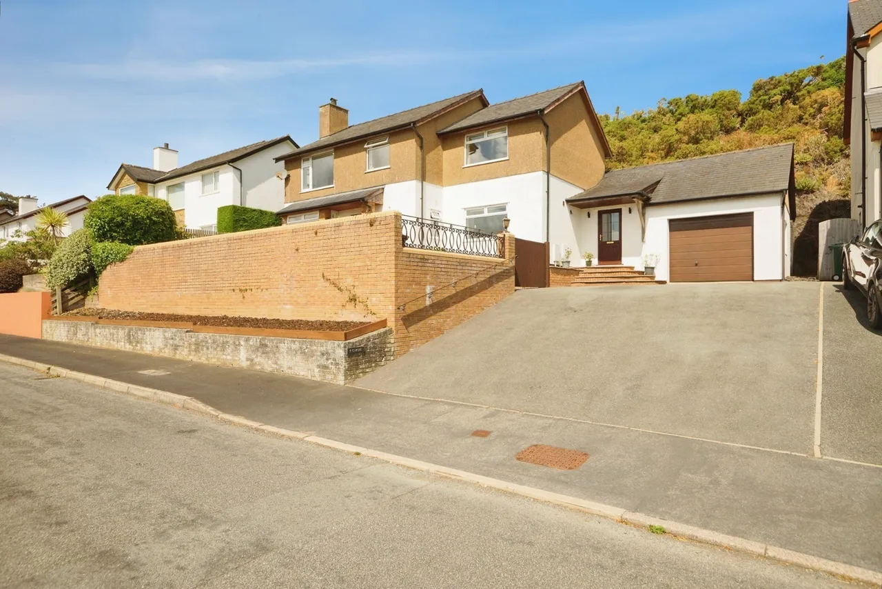 Ala Road, Pwllheli, LL53, photo 14