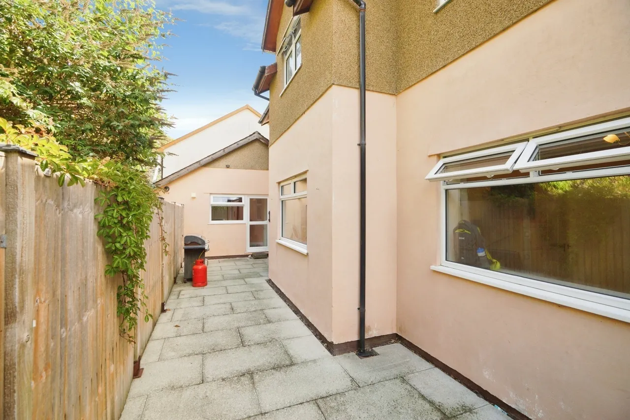 Ala Road, Pwllheli, LL53, photo 16