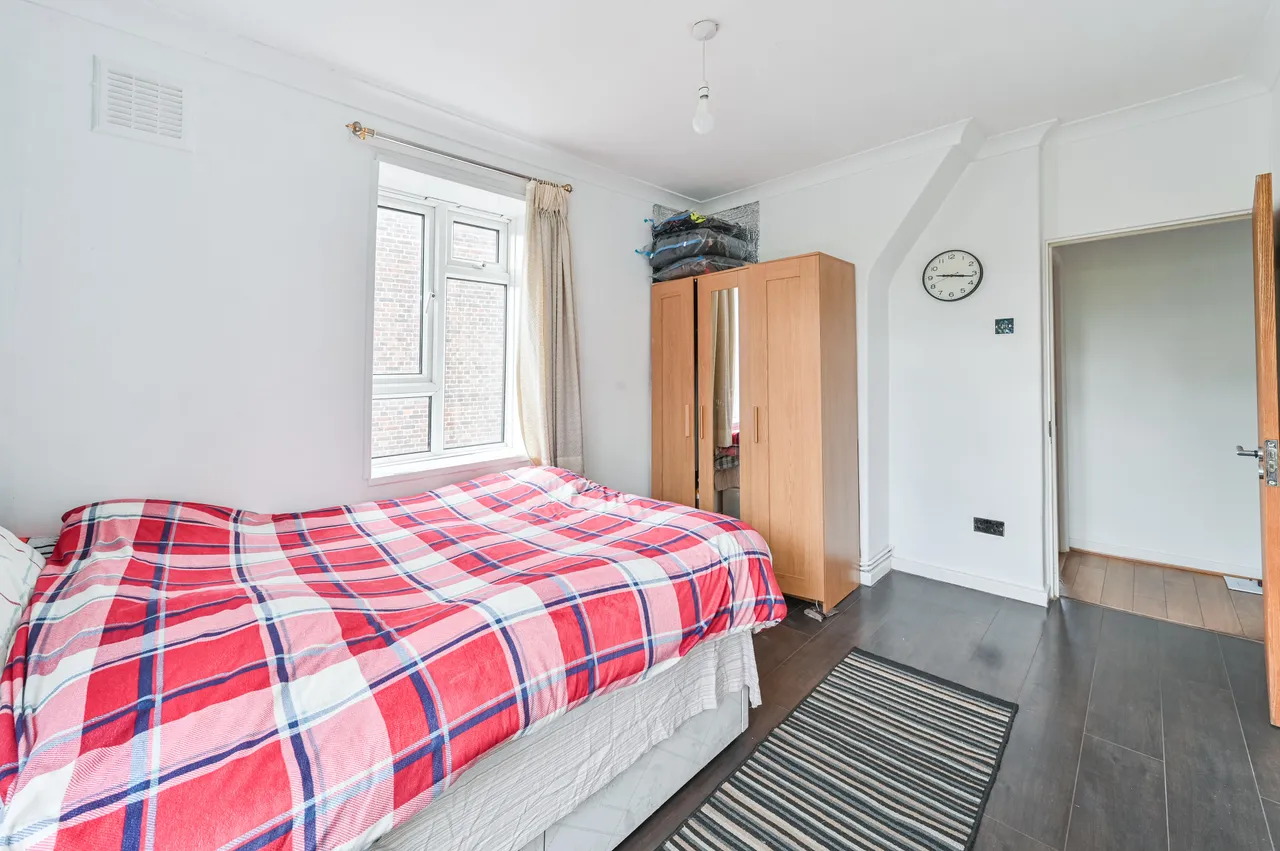 24 Laughton House, Tulse Hill, London, photo 12