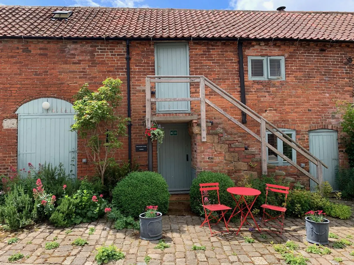 Main Street, Newark, NG23, photo 25