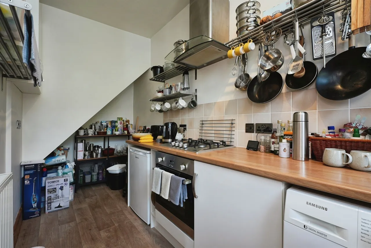 Tanfield Road, Birkby, Huddersfield, photo 3