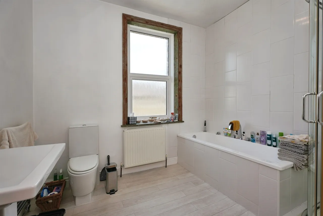 Tanfield Road, Birkby, Huddersfield, photo 10