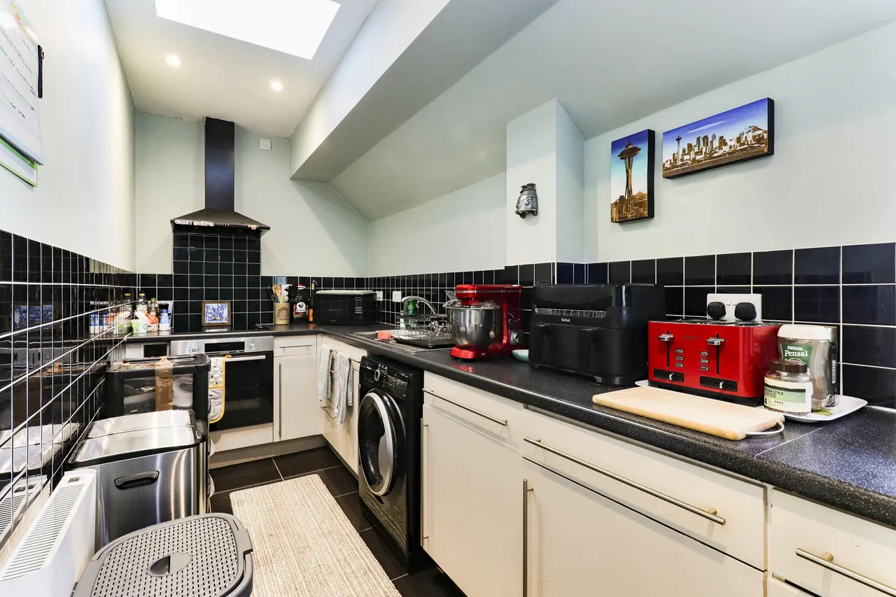 Queenswood Road, Sheffield, S6, photo 16