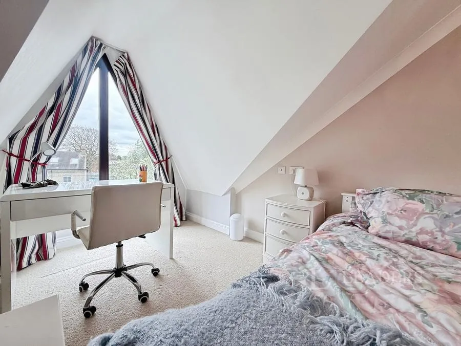 Shakespeare Road, Bedford, MK40, photo 13