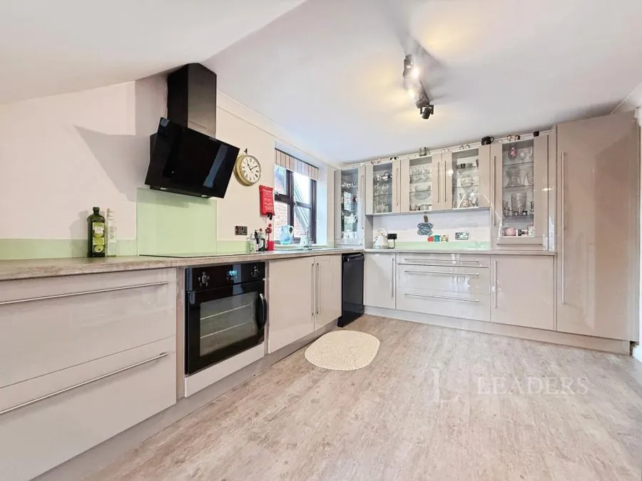 Shakespeare Road, Bedford, MK40, photo 3