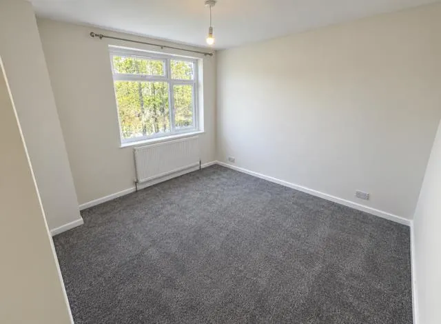Mole Court, Epsom, KT19, photo 7