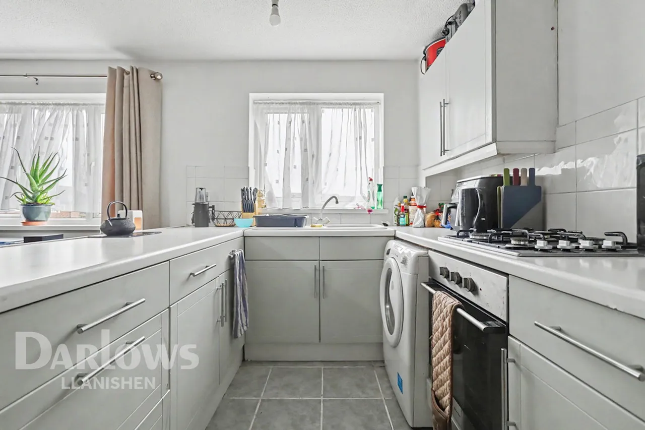 Oakridge, Cardiff, photo 6