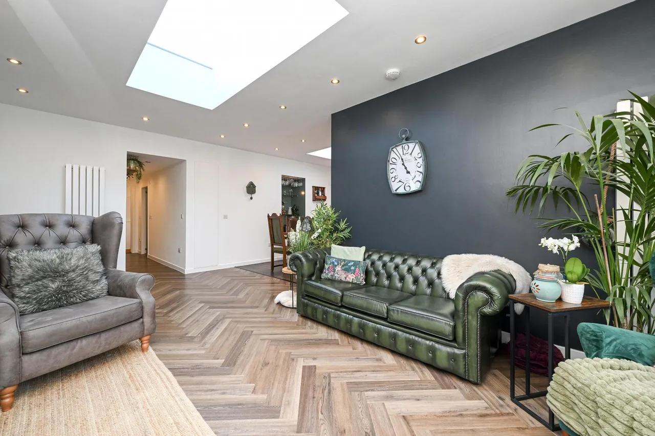 Station Road, Peebles, EH45, photo 8