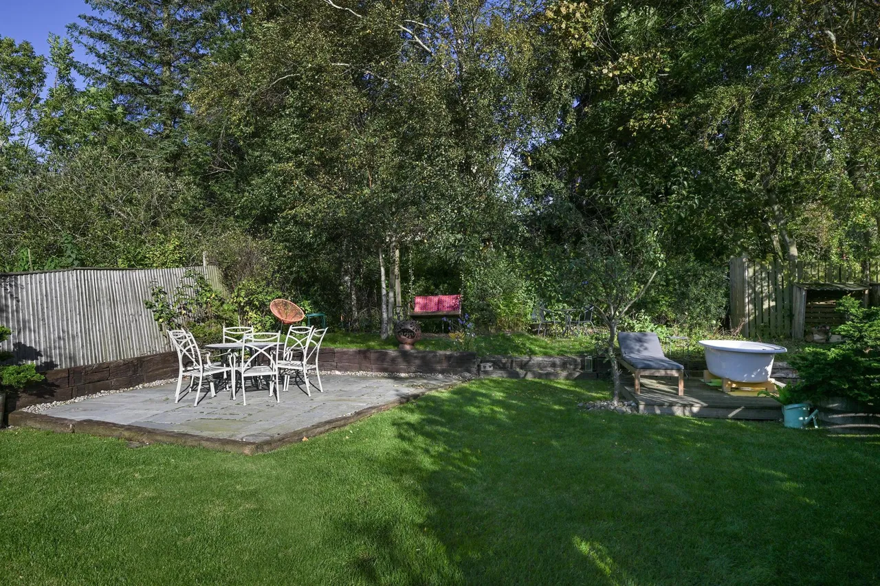 Station Road, Peebles, EH45, photo 34