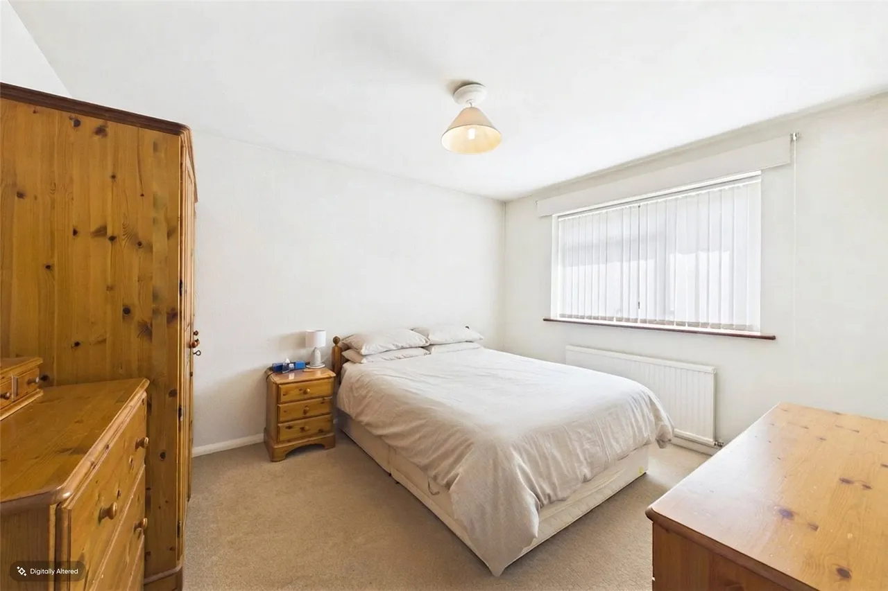 Fowlers Mead, Chobham, GU24, photo 6
