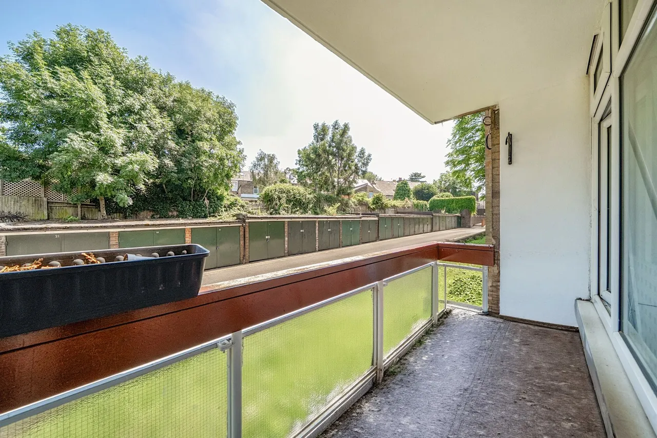 Friern Road, SE22, photo 10