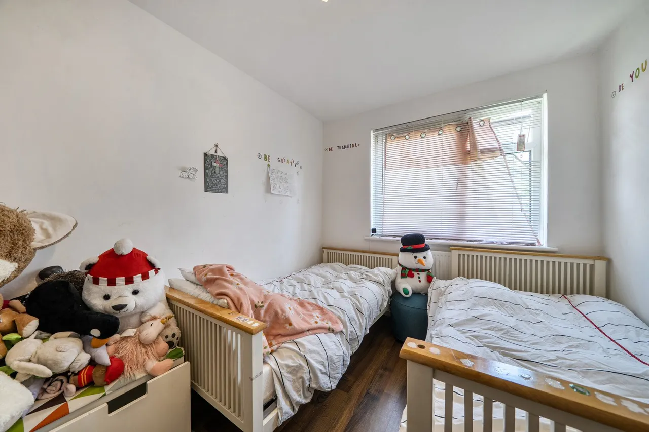Friern Road, SE22, photo 12