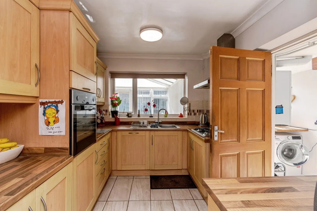 Fishley Close, Walsall, WS3, photo 3