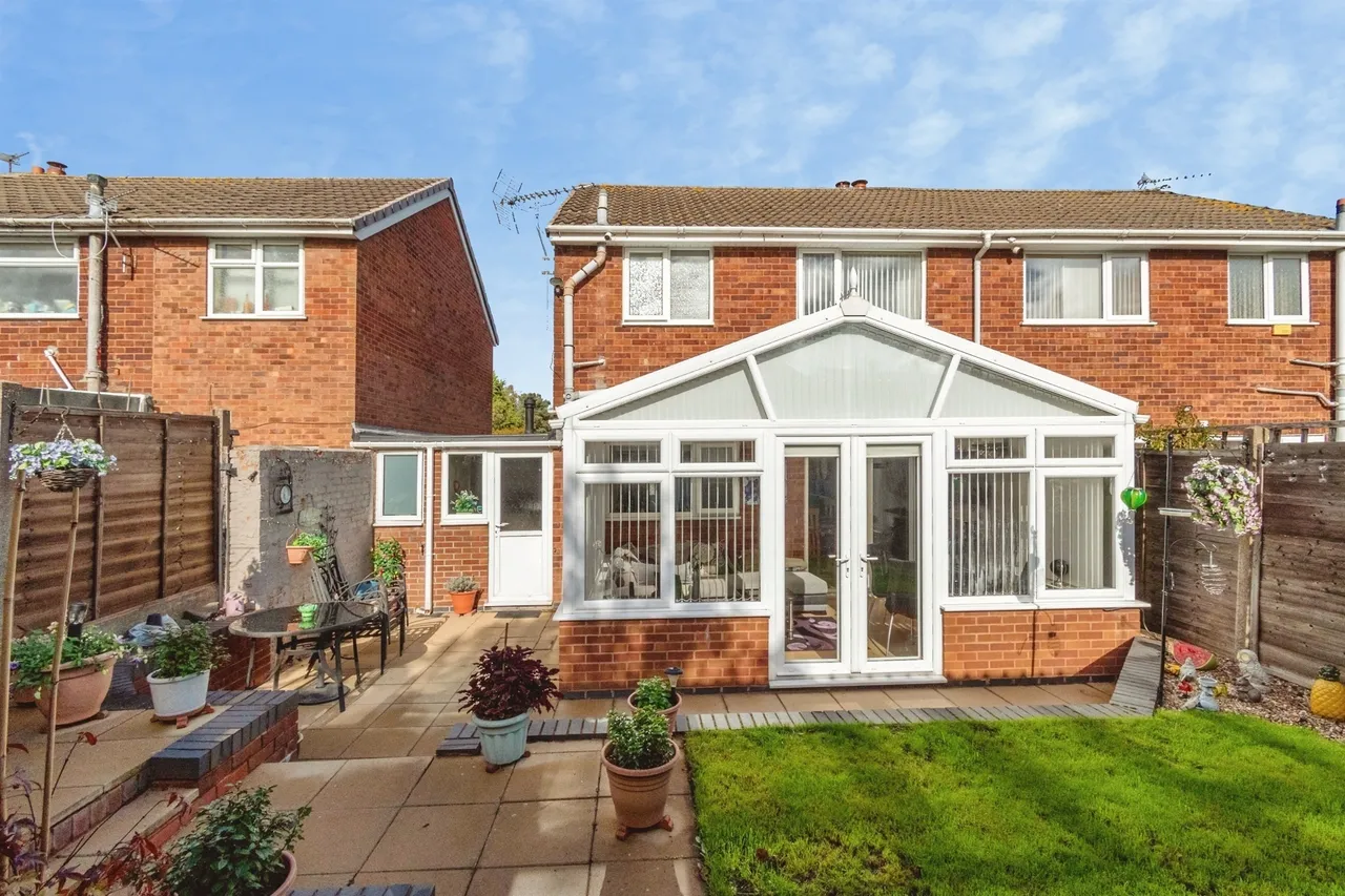 Fishley Close, Walsall, WS3, photo 12