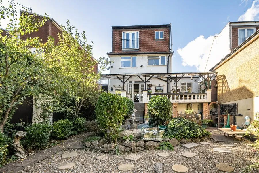 Holders Hill Drive, London, NW4, photo 19