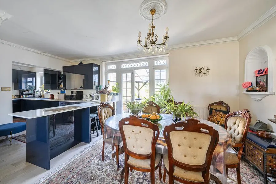 Holders Hill Drive, London, NW4, photo 6