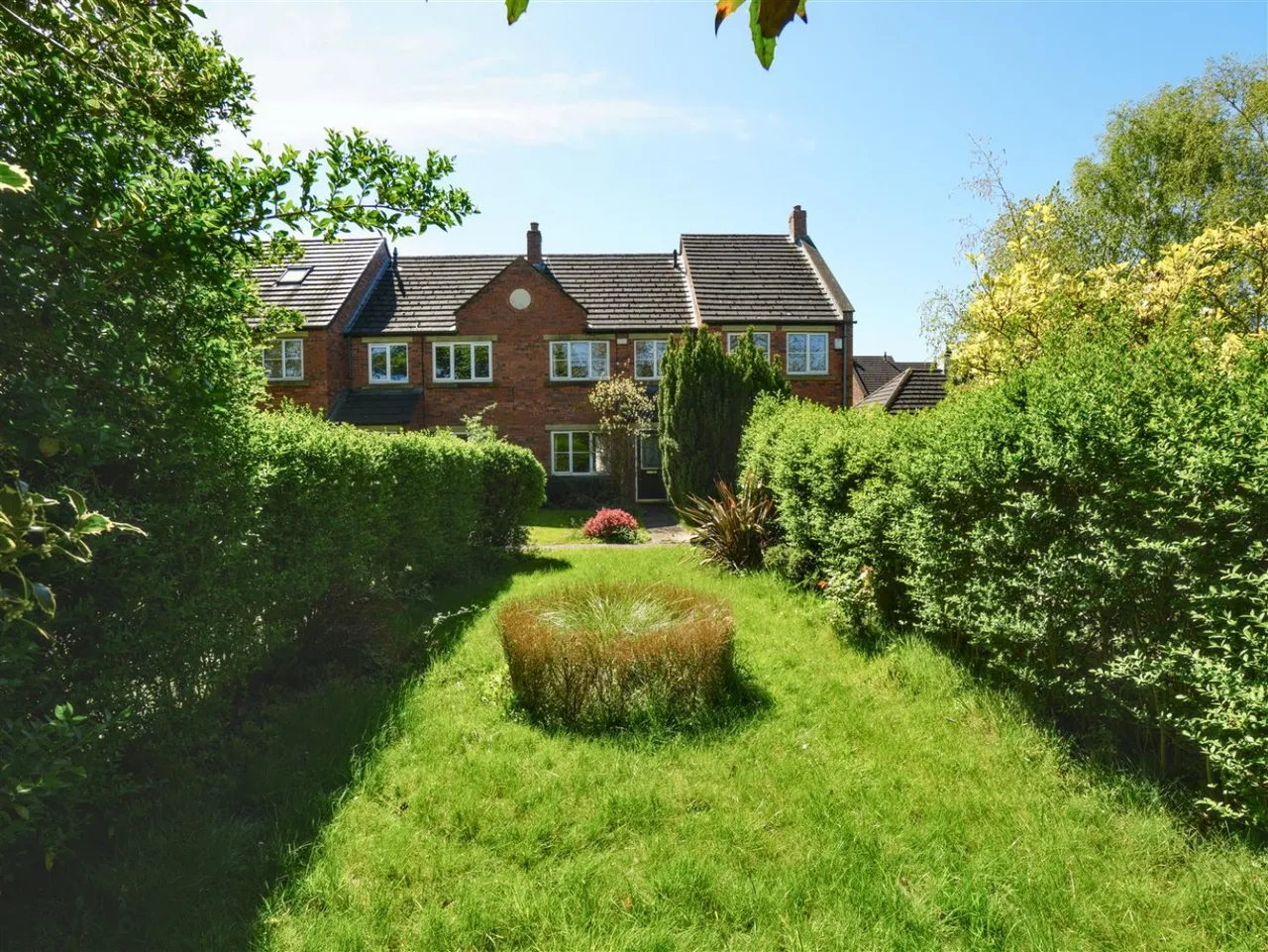 3 bed house for sale — Rosecroft Way, York