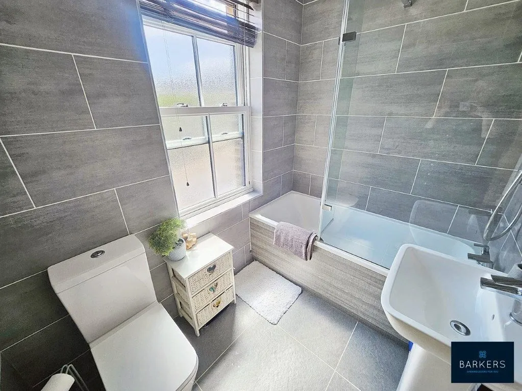 Wesley Street, Cleckheaton BD19 3PU, photo 9