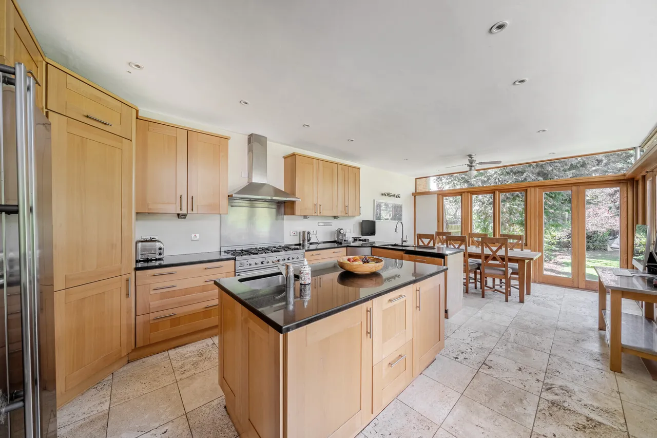 Montagu Road, Datchet, SL3, photo 2