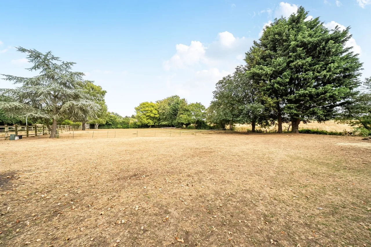 The Field, Aldwincle, NN14, photo 3