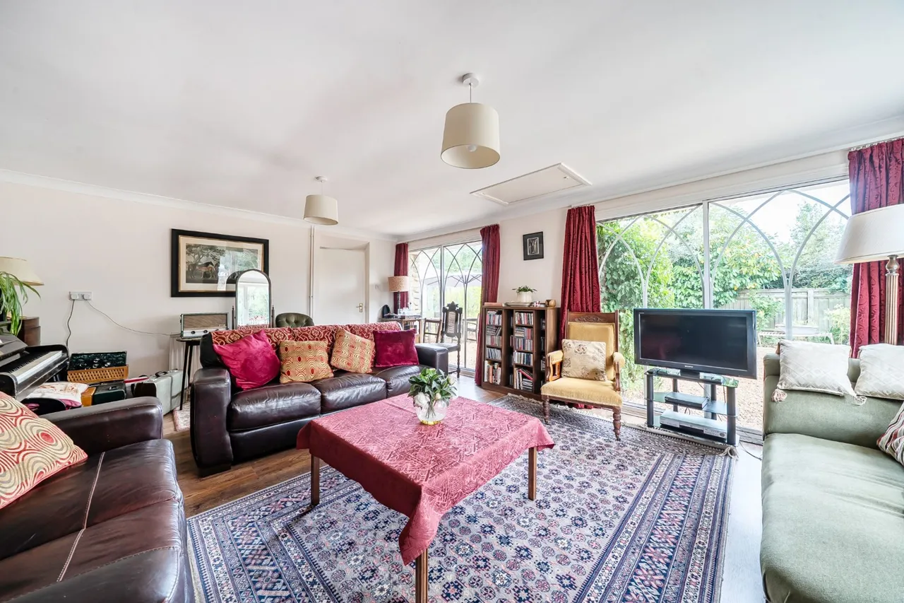 The Field, Aldwincle, NN14, photo 9