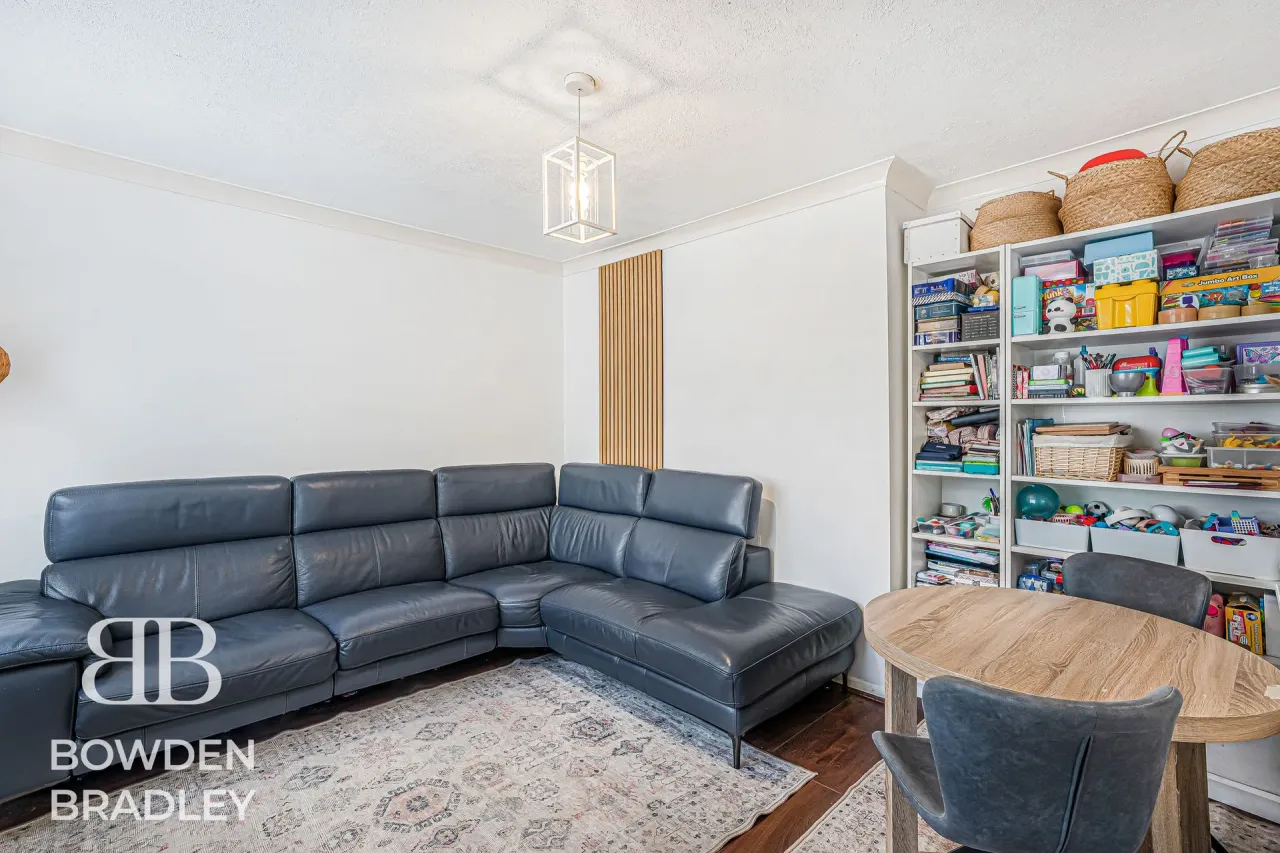 Hanson Drive, Loughton, IG10, photo 19