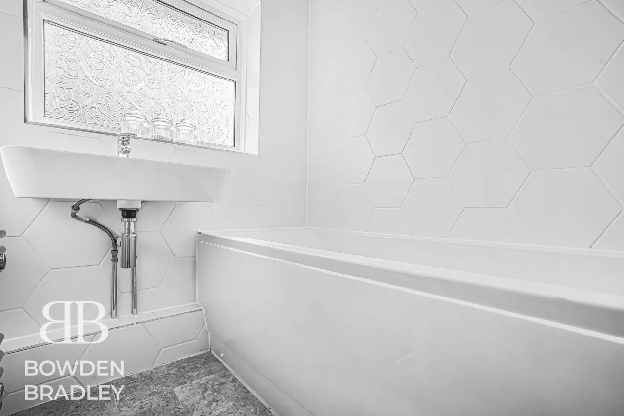 Hanson Drive, Loughton, IG10, photo 28